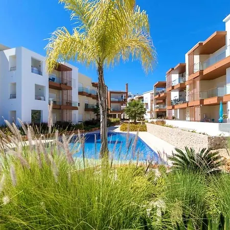 Apartment Contemporary In With Shared Pool Portimao
