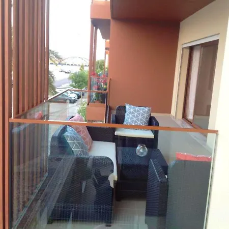 Apartmán Contemporary In With Shared Pool